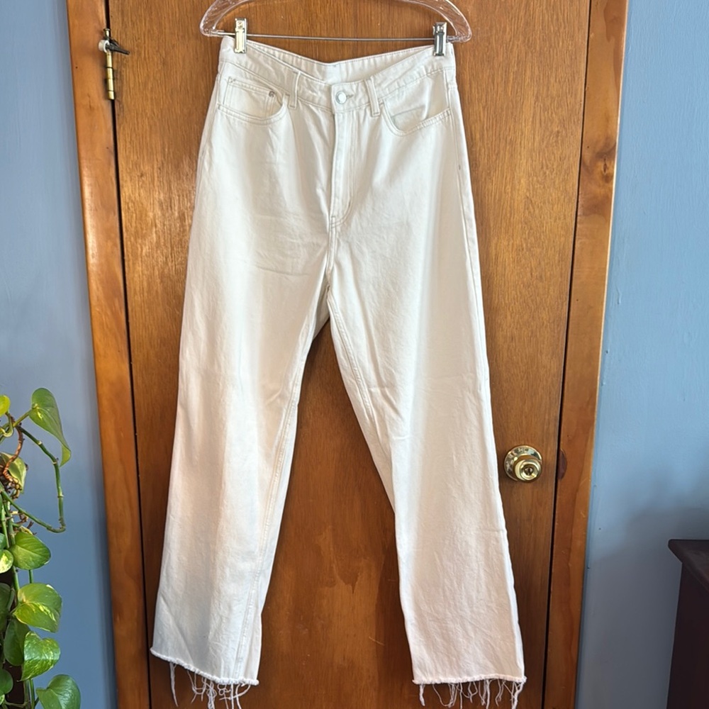 H&M & Denim Women's High Rise wide leg white raw hem Jeans